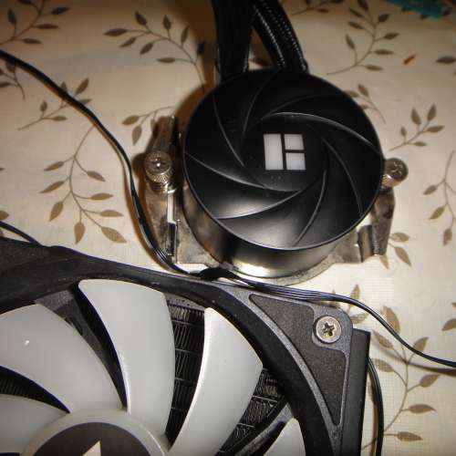 Thermalright 利民 Aqua Elite 240 ARGB 水冷散熱器  AM4扣具