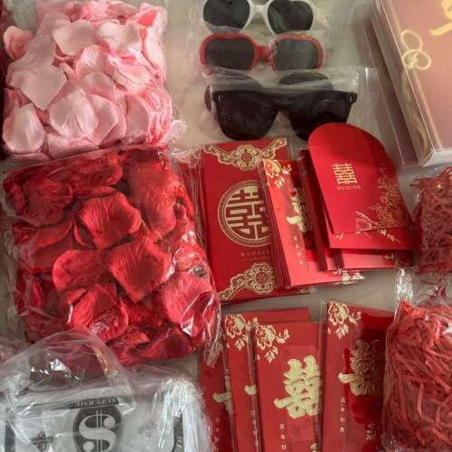 全新婚禮用品 紅包 利是封 致辭誓詞卡 玫瑰花瓣 太陽眼鏡 墨鏡 遊戲現金噴槍 噴錢槍...