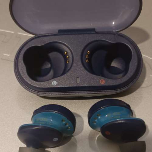 Sony Extra Bass WF-XB700