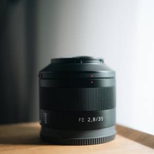 Zeiss Sonnar T* FE 35mm F2.8 ZA