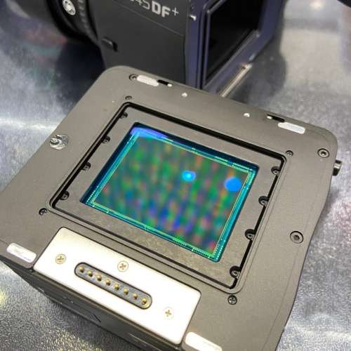 PhaseOne 645DF + ( 80 /2.8 AF LS ) P40 + ( CCD:40MP/ISO:3200 )