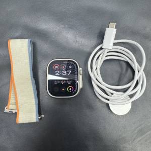 99%New Apple Watch Ultra 49MM (LTE版) AppleCare+保養到2024年9月22日 有配件 電...