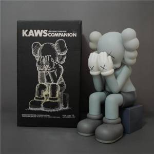 Kaws Companion Grey Color Figure 灰色 公仔 激罕