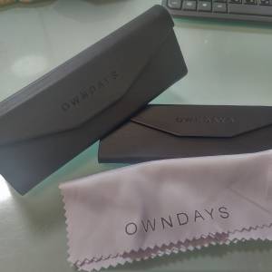 Owndays 眼鏡盒