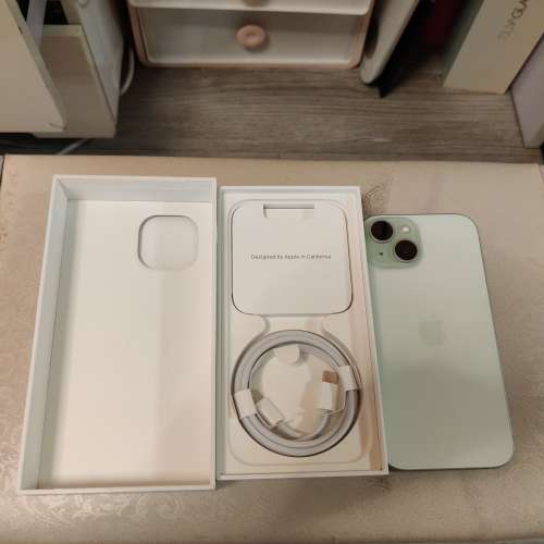 (購自apple store) iPhone 15 256GB 99% new