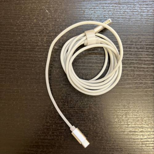 Macbook pro 2011 17” 2TB (over 90% new)