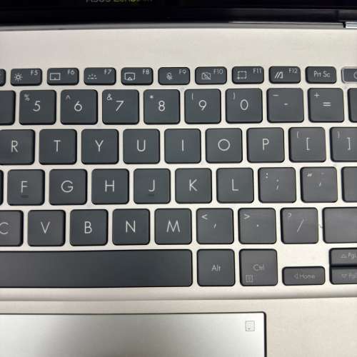 ASUS Zenbook 14 OLED i7-1260P 32GB RAM