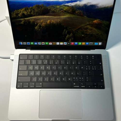 Macbook Pro 14英寸 M3 Pro芯片 銀色筆記本