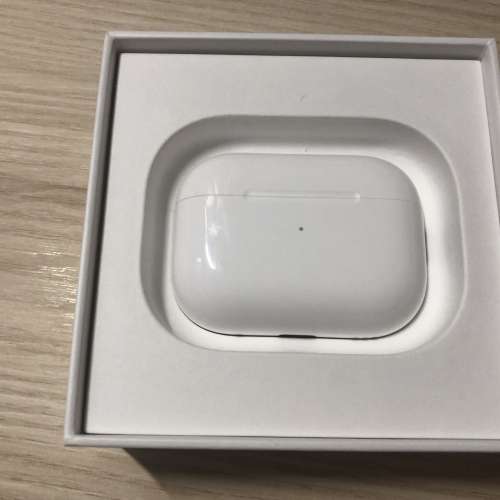 AirPods Pro 2 lightning