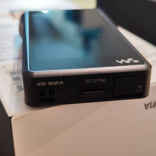 黑1 Sony NW-WM1A 95%NEW 100%WORK 連全新 SONY DOCK轉TypeC