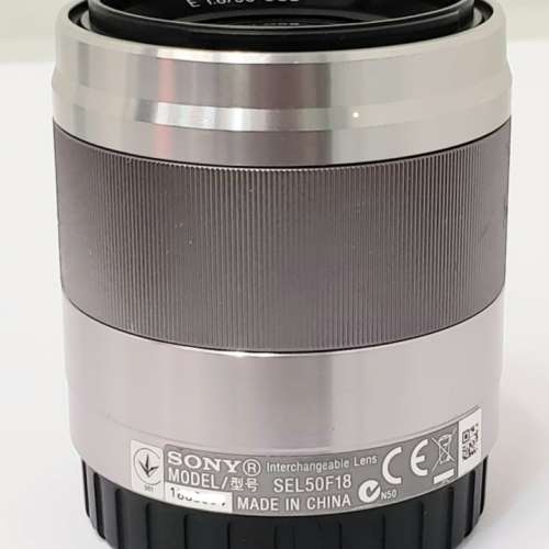 Sony 銀色 SEL50F18 E 50mm f1.8 OSS (APSC 片幅 50mm 大光圈 防震  定焦鏡頭) - 送...