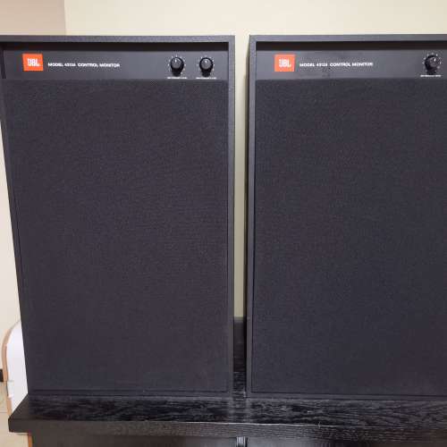 JBL 4312A