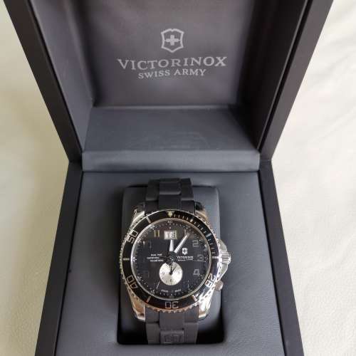 Victorinox dual time new arrivals