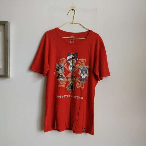 UNIQLO ~ Orange Tee · 橙色短袖衫