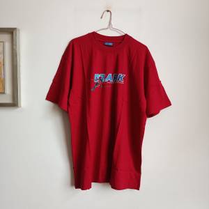 OZARK ~ Brandnew Red Tee · 全新紅色短袖衫