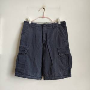 Dark Blue Casual Shorts · 深藍色悠閒短褲