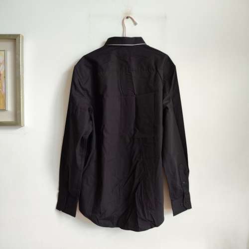 Brandnew Black Shirt &middot; 全新黑色長袖恤衫