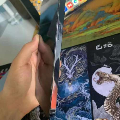 iPhone 13 Pro Max 1tb 天藍峰，使用原裝case 同貼mon貼