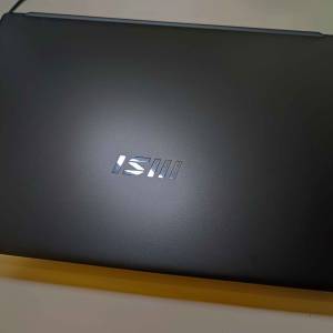 MSI Modern 14 C13M i5 只係買咗返嚟兩三日幾乎全新