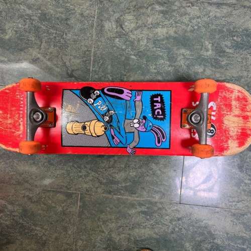 新淨全正常 滑板 踩板 適合新手老手 skateboard suitable for newbies  正常100% 可試