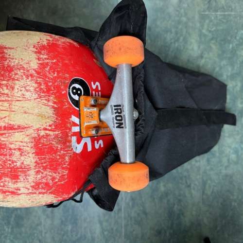 新淨全正常 滑板 踩板 適合新手老手 skateboard suitable for newbies  正常100% 可試