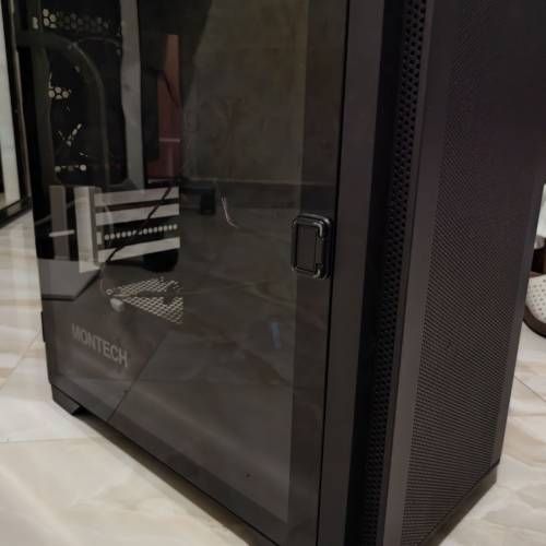 Montech AIR 100 MATX 電腦機箱