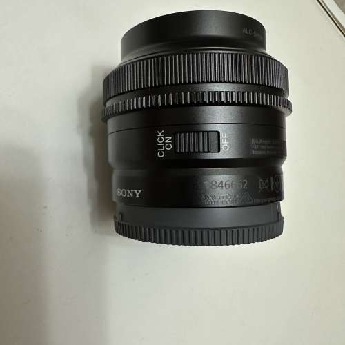 Sony 40mm  F2.5
