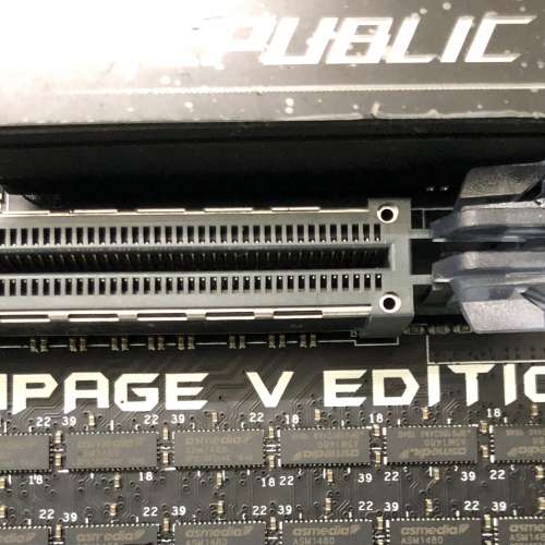 ASUS ROG RAMPAGE V EDITION 10 LGA2011-3 x99 底板 支援E5全系列CPU NVIDIA SLI