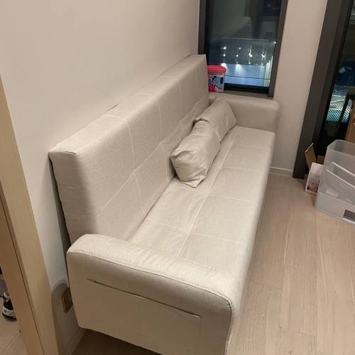 三座位梳化 包2個咕臣