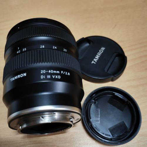 Tamron 17-28mm f2.8