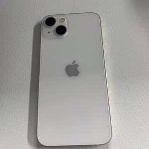 Apple iPhone 13 512G ， 6.1寸大螢幕，電池效能91 ％，功能全部正常運作，已貼貴價...