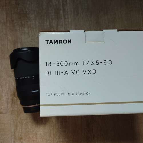 Tamron 18-300 mm f3.5-6.3 Fuji mount