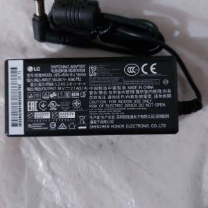 (原裝) (brand new) LG 40W MODEL: ADS-45SN-19-3 19040G Charger 充電器 電源 (無...