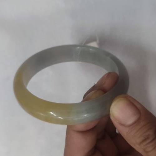 天然翡翠 春彩黃翡手鐲