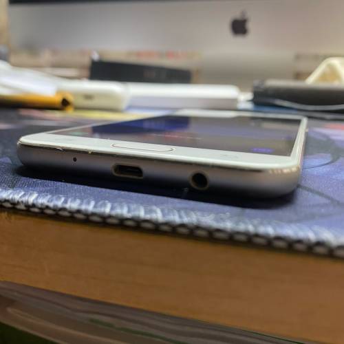 Samsung Galaxy C8 (4G) (4 + 64 GB / 八核心 / Android 8) SM-C7100