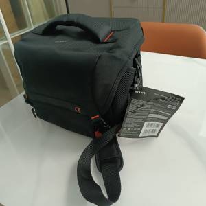 Sony LCS--SC8 bag 100% new