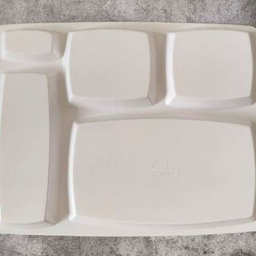 80%NEW PETER RABBIT 科學瓷 餐盤 分隔盤 分隔餐盤