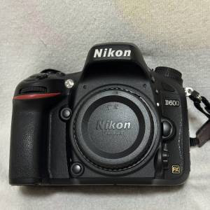 Nikon D600, MB-D14 multi power battery pack, AF-S Nikkor  24-120mm 1:4G