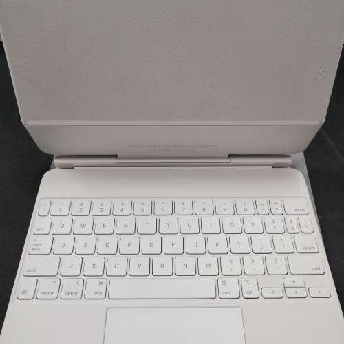 Apple Magic Keyboard for iPad 11" white 蘋果精妙鍵盤 白色11吋 **極新**