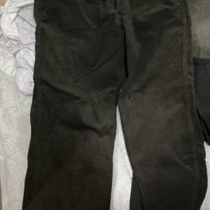 uniqlo啡色長褲