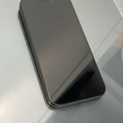 iPhone 15 pro 512gb 黑色有AppleCare 到25年9月