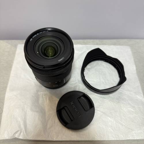 Panasonic 20-60mm f3.5-5.6