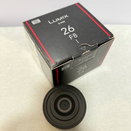 Panasonic 26mm f8 Pancake