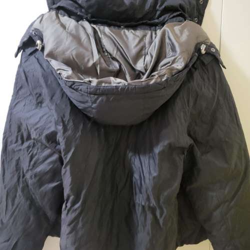 Esprit 黑色羽絨褸