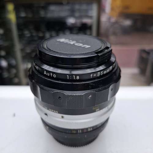 NIKON 28MM F2.8 AiS 0.2M  NIKON 55MM F1.2 S.C  NIKON NIKKOR-H 85MM F1.8