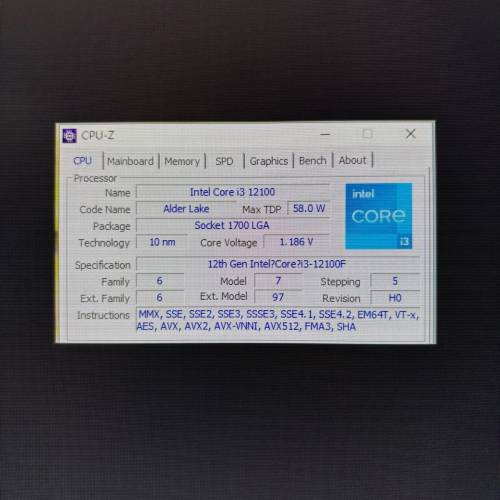 Intel Core i3 12100F 有保養 AVX512
