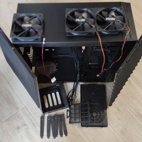 CoolerMaster Silencio 550 (RC-550-KKN1) ATX Mid-Tower 靜音機箱 (即買即用)