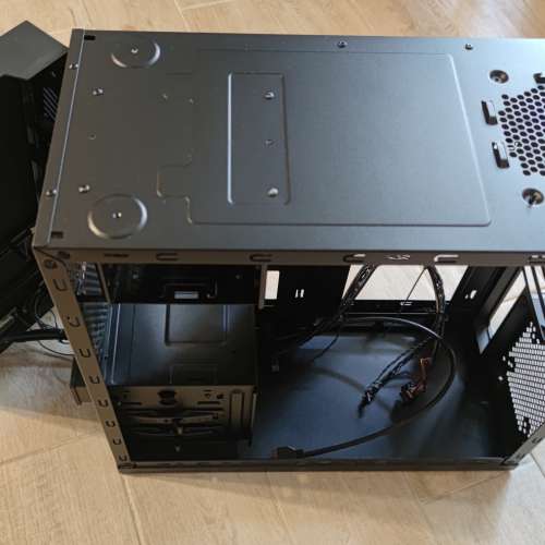 CoolerMaster Silencio 550 (RC-550-KKN1) ATX Mid-Tower 靜音機箱 (即買即用)