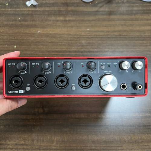 Focusrite福克斯特18i8三代录音配音编曲混音演出舞台USB外置声卡