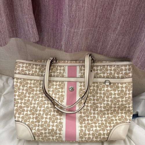 正版真貨 Original Authentic Coach handbag 大托特包 粉紅色 金色 白色 有配斜揹...